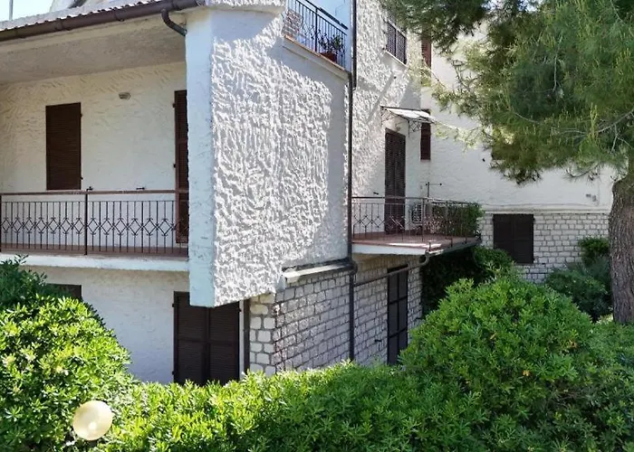 Апартаменты M080 - Marcelli, Mare Trilo Con Giardino *